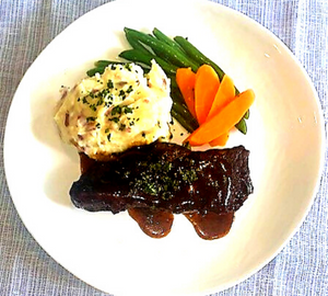 Braised Beef Short Ribs in a Demi-Glace Success By Catering cosi